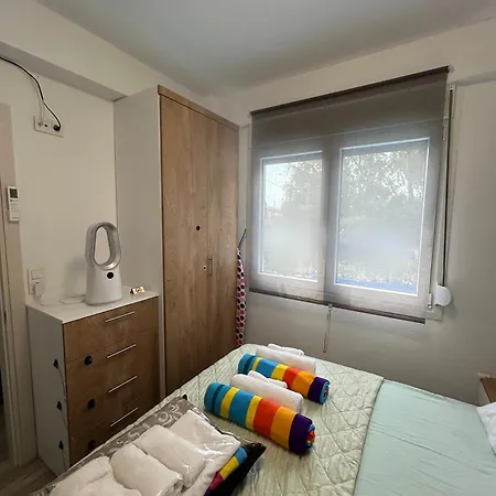 Sunshine Ofrynio With Private Pool 260cm X 160cm From Mid April To End Of September Apartment