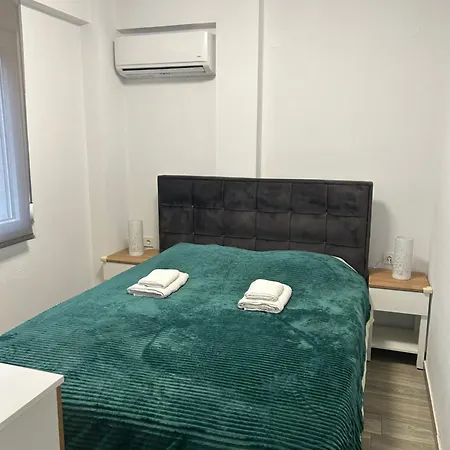 Sunshine Ofrynio With Private Pool 260cm X 160cm During Summer Appartement *