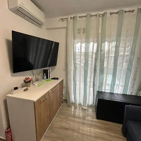 Sunshine Ofrynio With Private Pool 260cm X 160cm During Summer Appartement Ofrínion