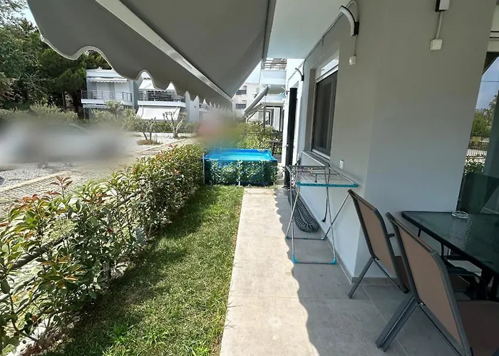 Sunshine Ofrynio With Private Pool 260cm X 160cm During Summer 公寓 Ofrínion