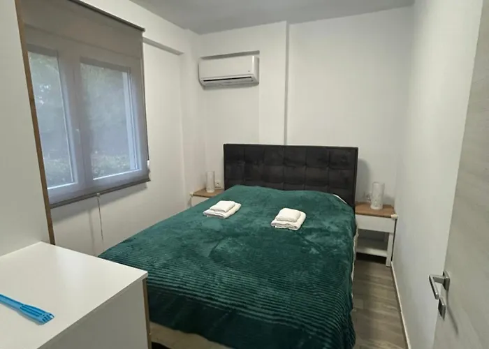 Sunshine Ofrynio With Private Pool 260cm X 160cm During Summer Ofrínion